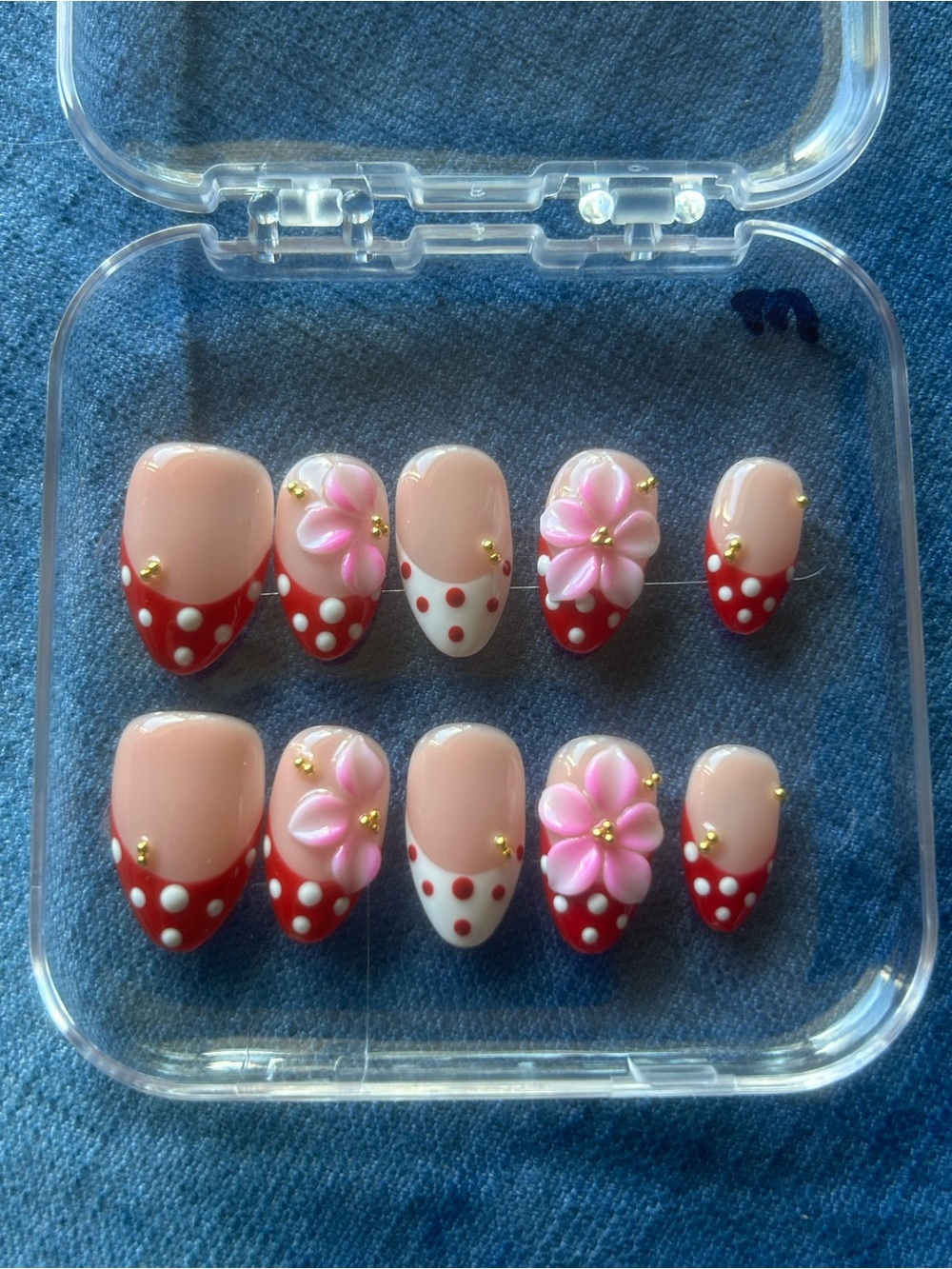 Mini Almond - Handmade Artisan Press On Nails